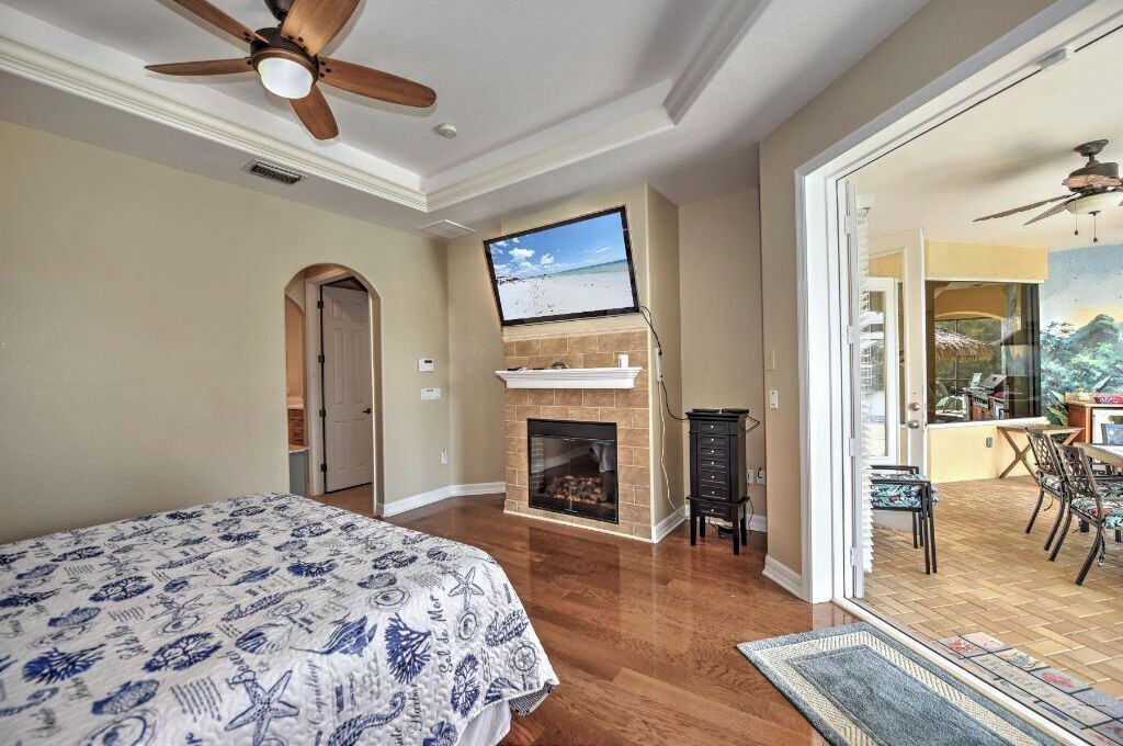 Photo of Bedroom in Burnt Store