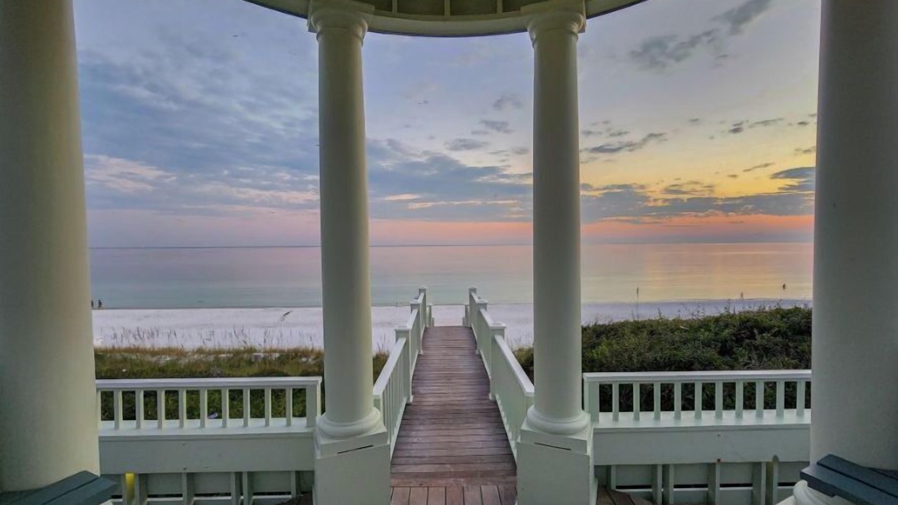 Photo of Patio Balcony in Seaside