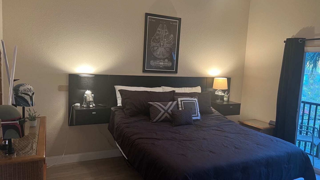 Photo of Bedroom in Bahama Bay