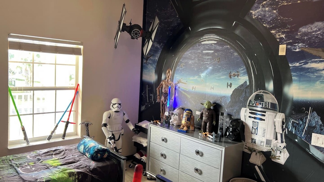 Photo of Bedroom in Bahama Bay
