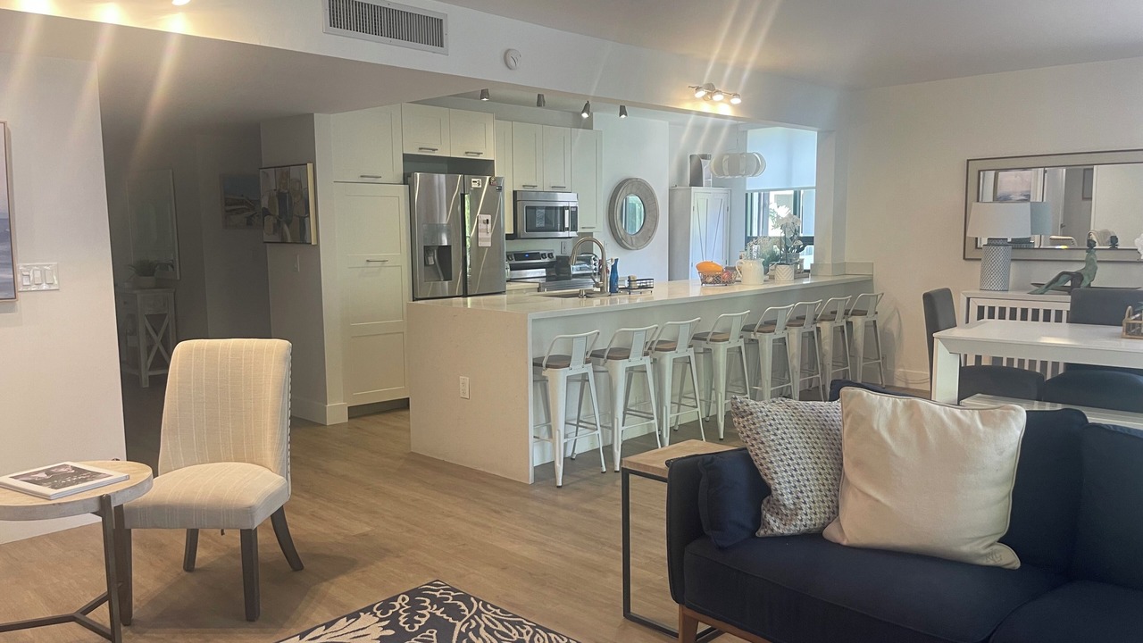 Photo of Bedroom in Key Biscayne