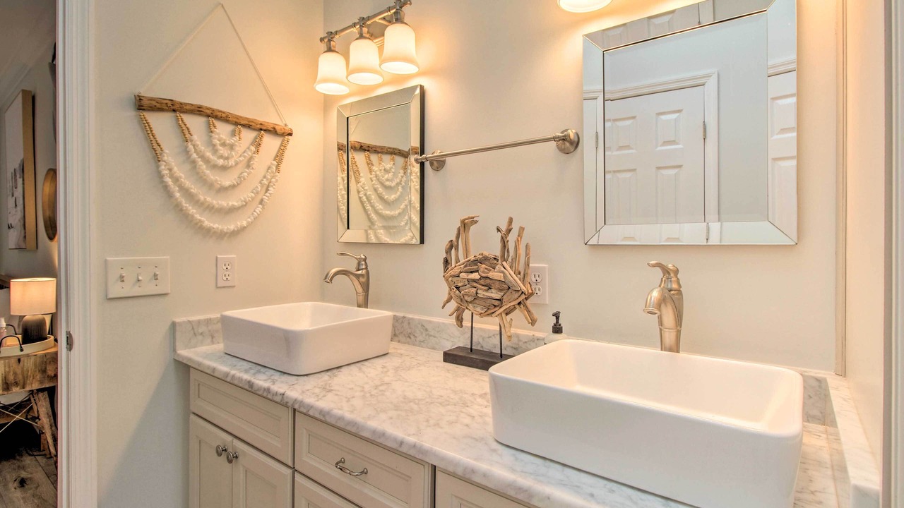 Photo of Bathroom in Savannah