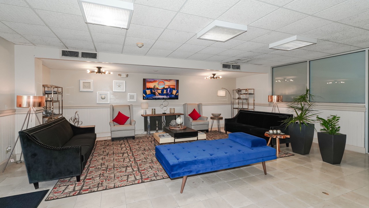 Photo of Livingroom in Trailer Estates