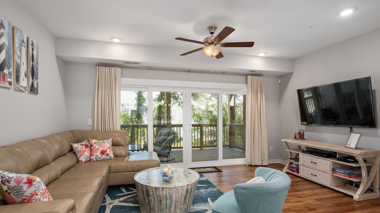 Photo of Bedroom in Bermuda Bay