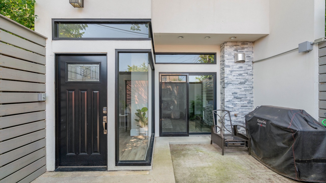 Photo of Patio Balcony in Southeast