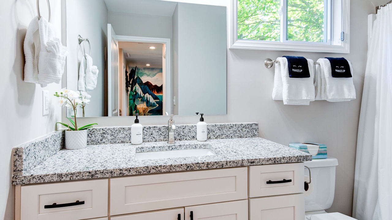 Photo of Bathroom in Fairview