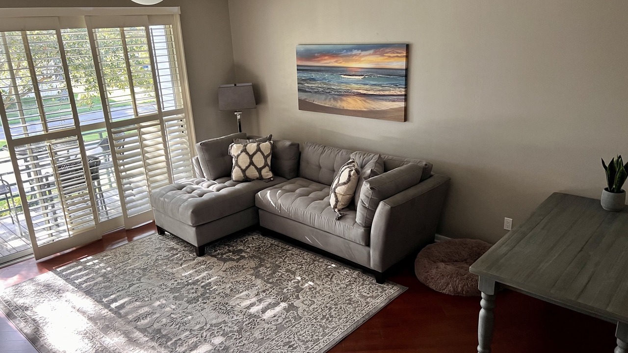 Photo of Livingroom in Island Estate