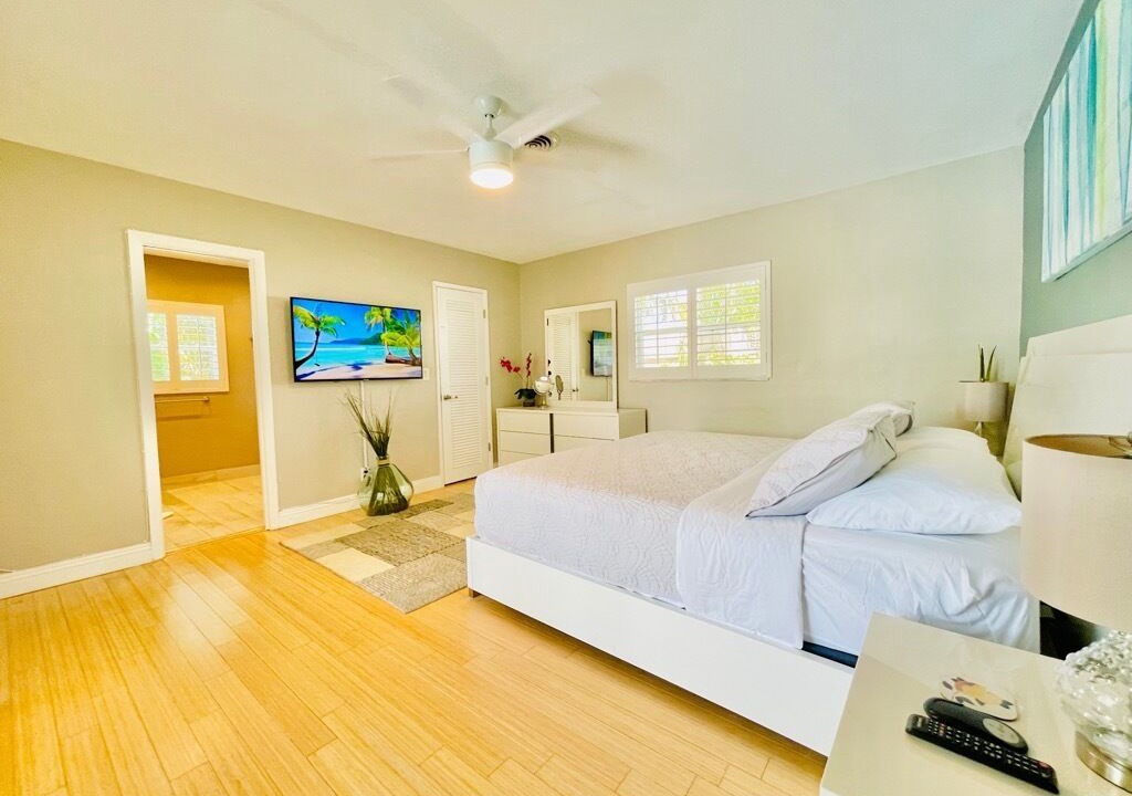 Photo of Bathroom in Coral Ridge Isles