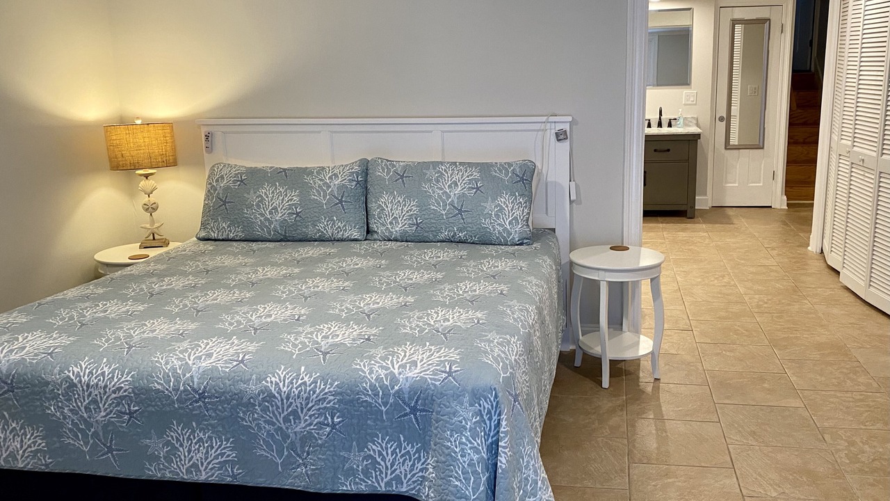 Photo of Bedroom in Holiday Isle