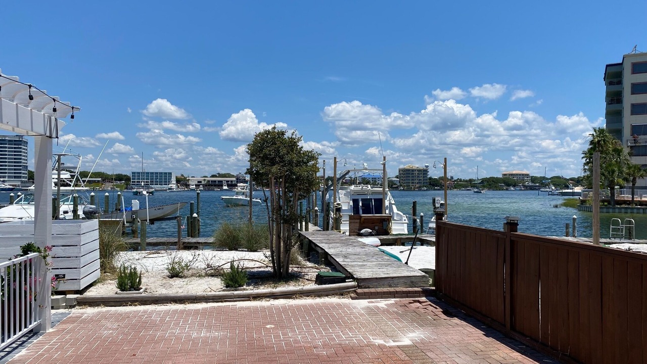 Photo of Outdoor in Holiday Isle