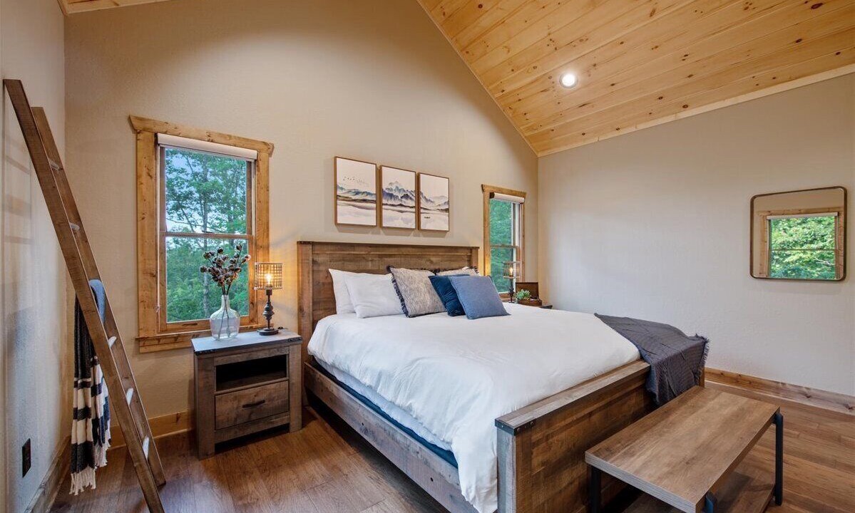 Photo of Bedroom in Ellijay
