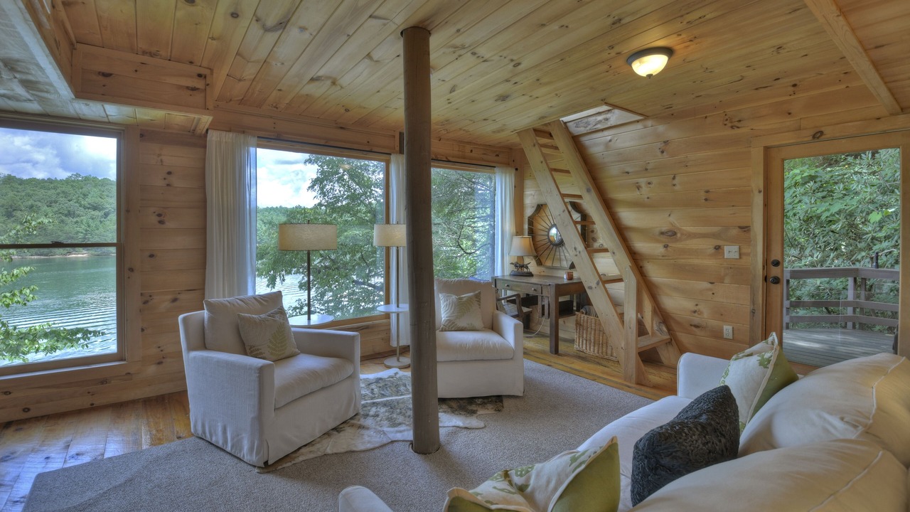 Photo of Livingroom in Blue Ridge