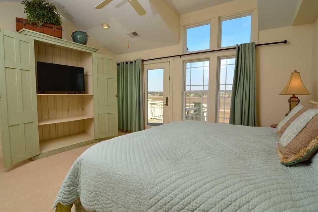 Photo of Bedroom in Holden Beach