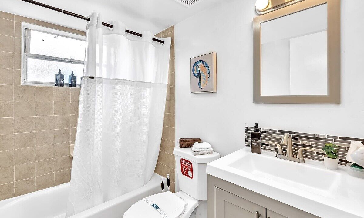 Photo of Bathroom in Little Ranches
