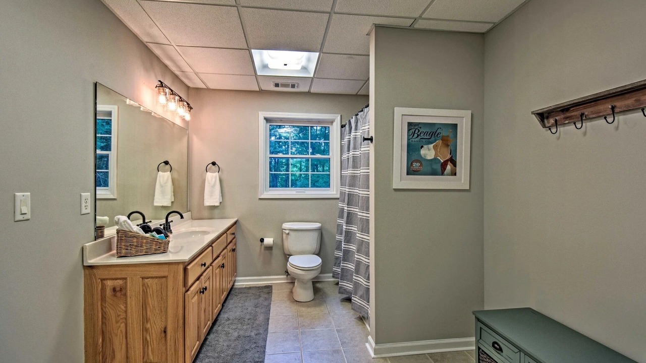 Photo of Bathroom in Dawsonville