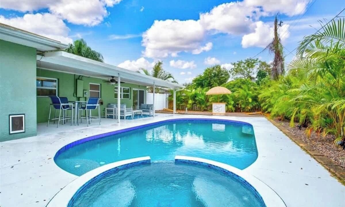 Photo of Outdoor in Southgate