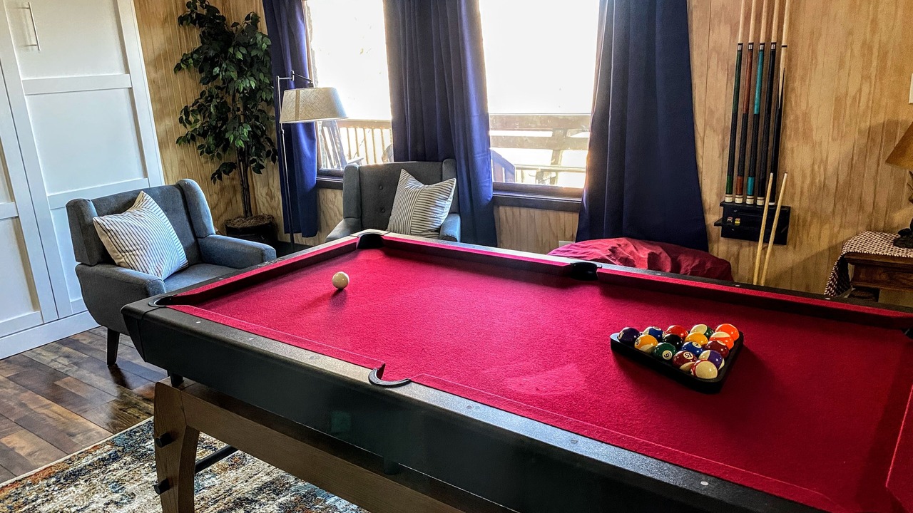 Photo of Bedroom in Seven Devils