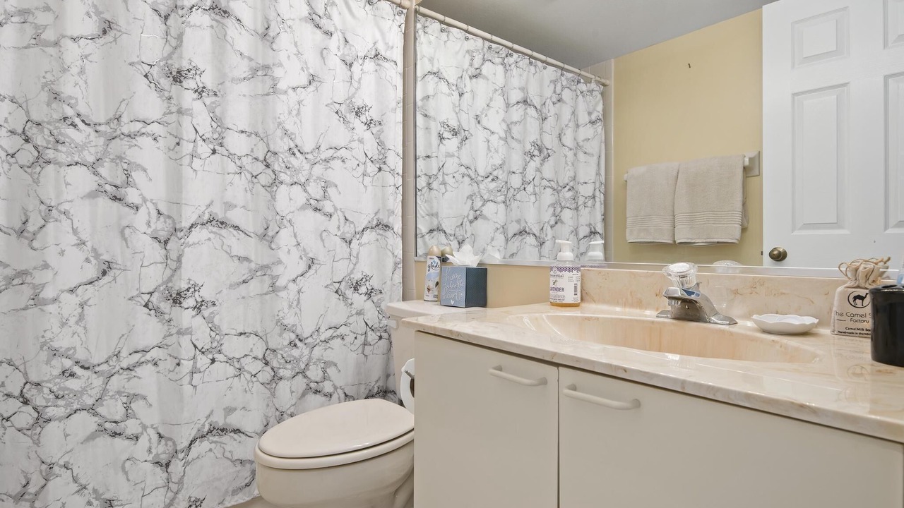 Photo of Bathroom in Gulf Gate Estates