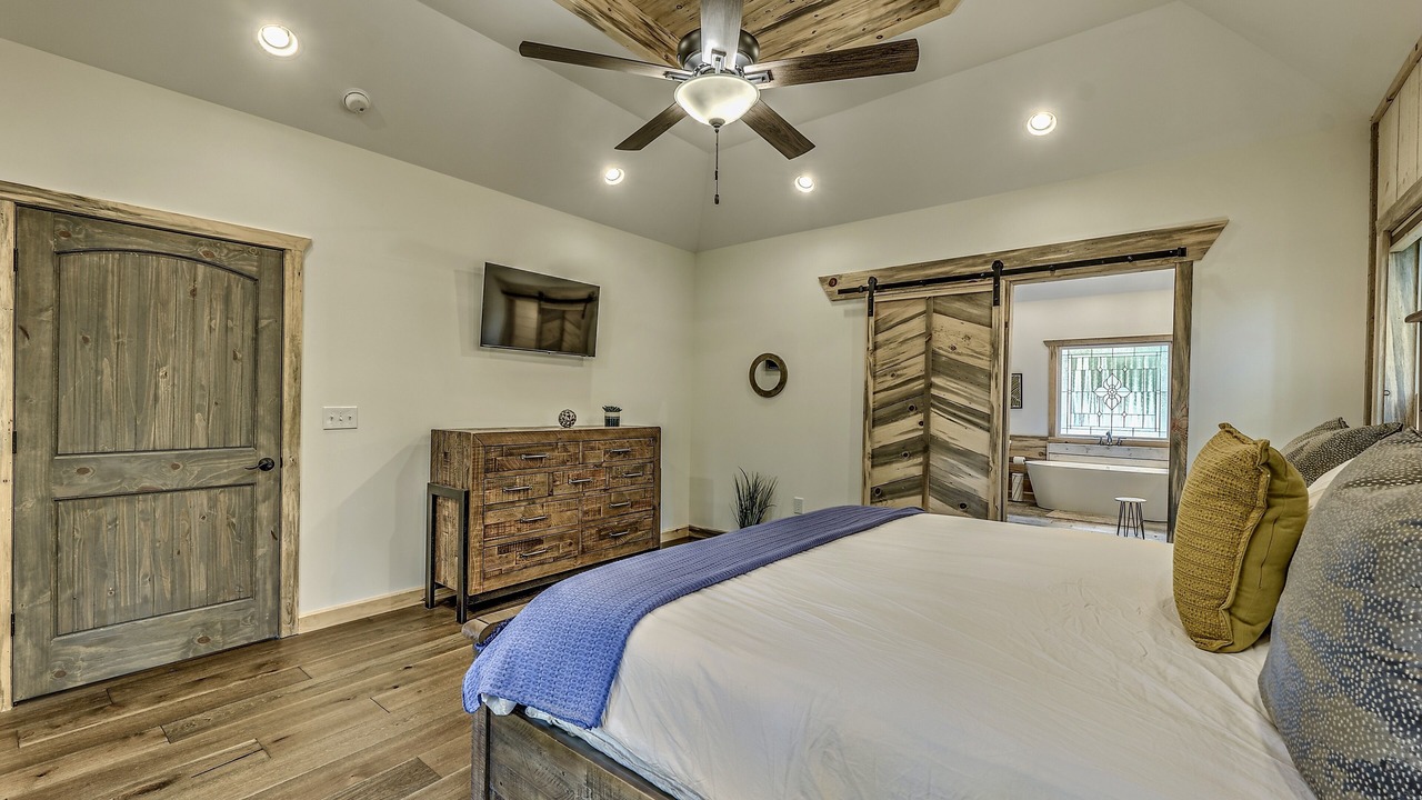 Photo of Bedroom in Ellijay