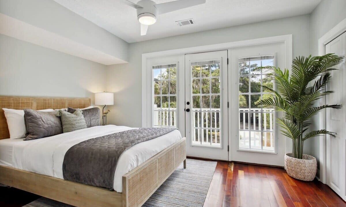Photo of Bedroom in Savannah