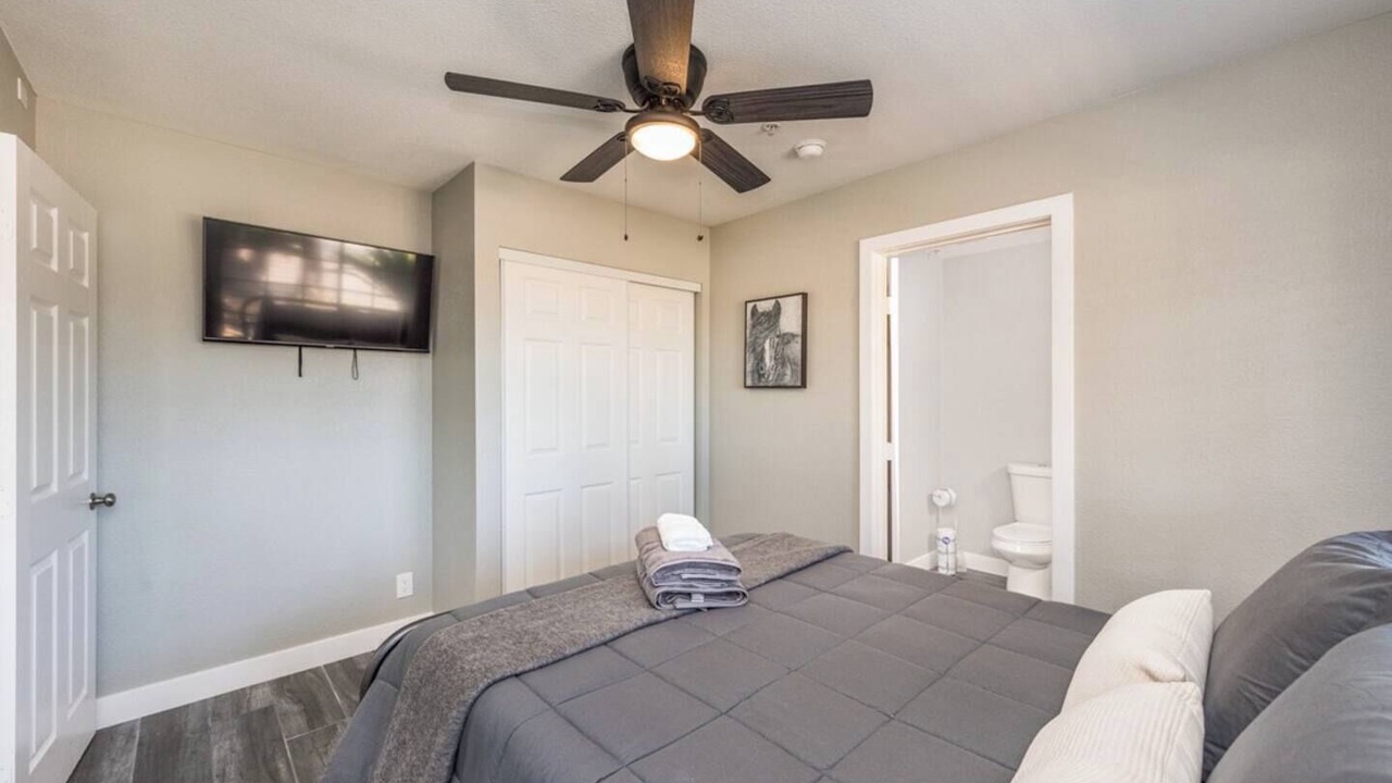 Photo of Bedroom in Southfork