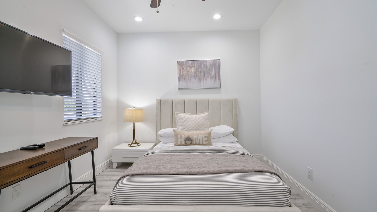 Photo of Bedroom in Central Fort Lauderdale