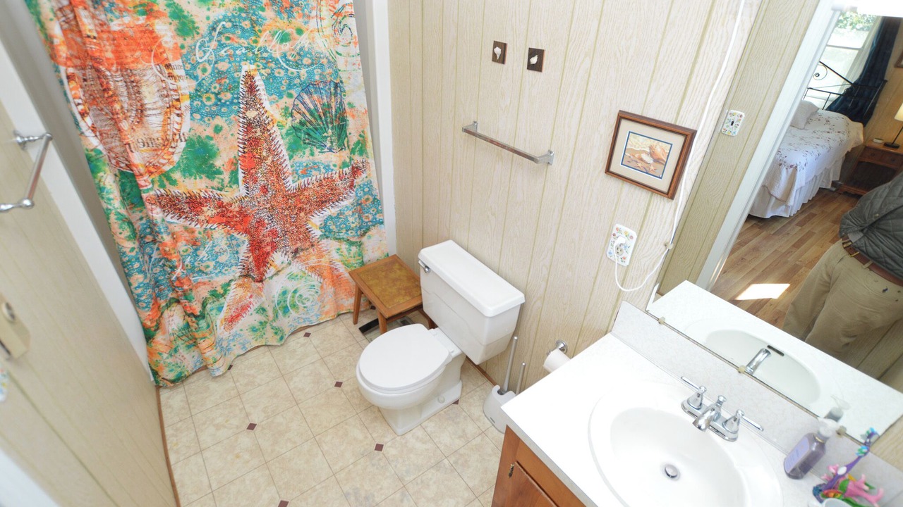 Photo of Bathroom in Carolina Dunes