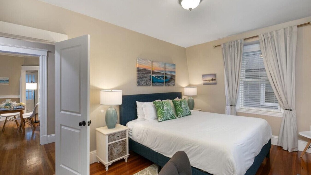 Photo of Bedroom in Quincy