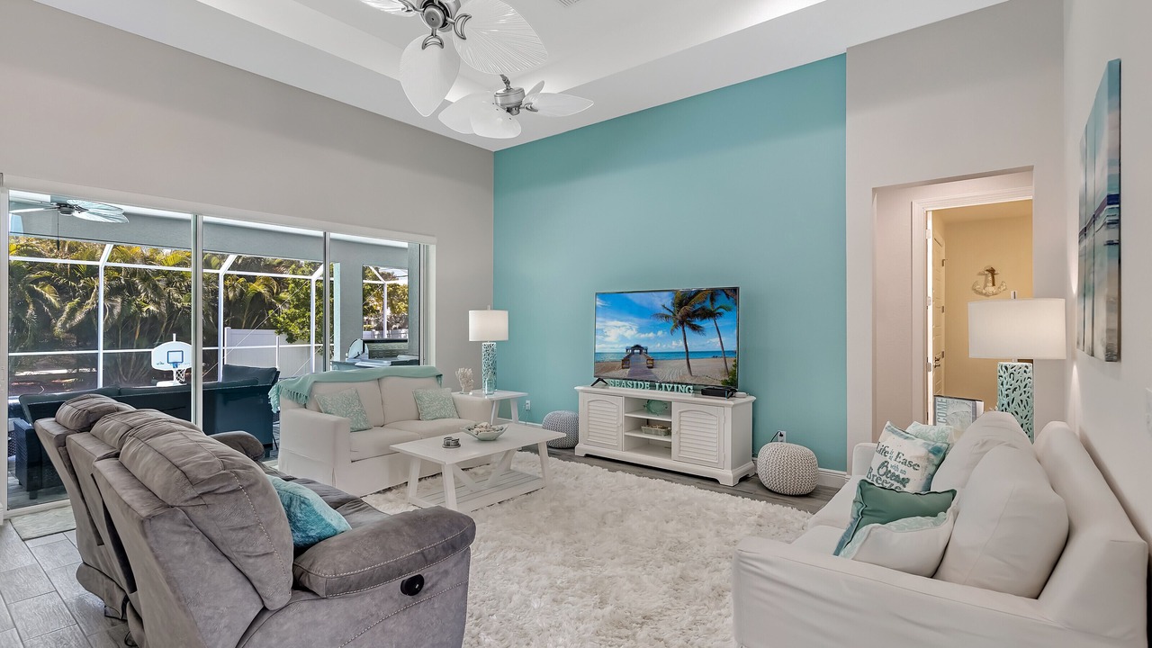 Photo of Livingroom in Pelican