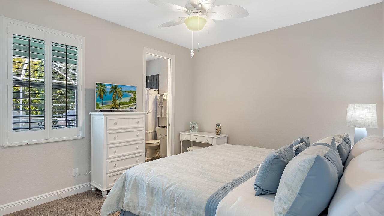Photo of Bedroom in Pelican