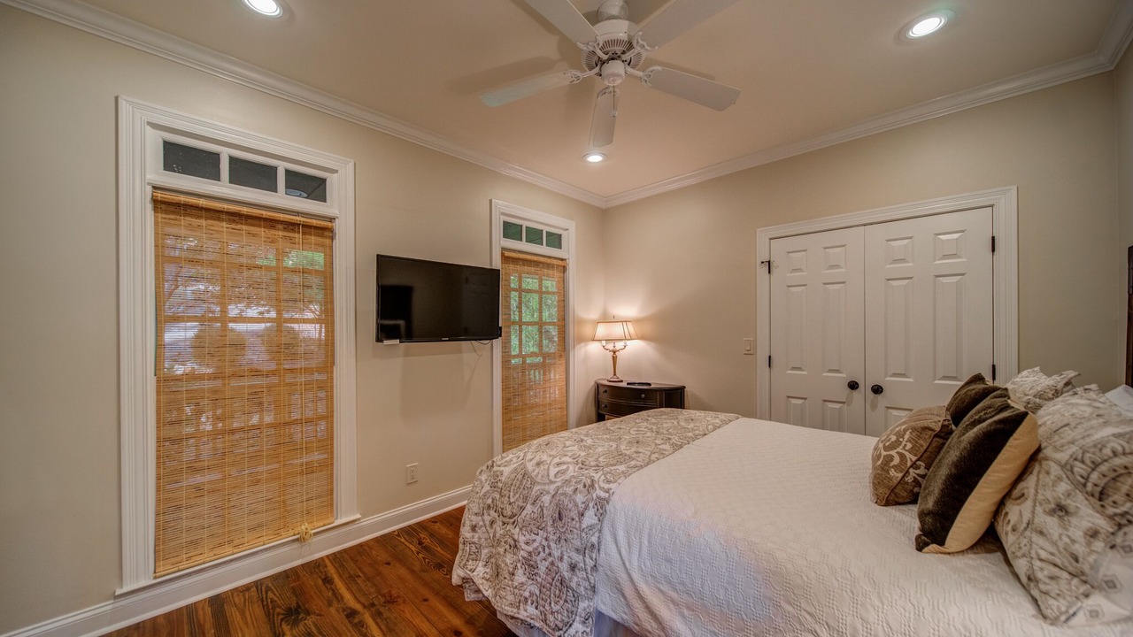 Photo of Bedroom in Big Canoe