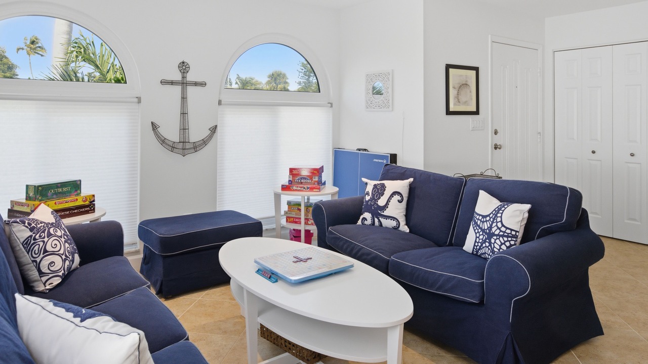 Photo of Bedroom in Naples Park