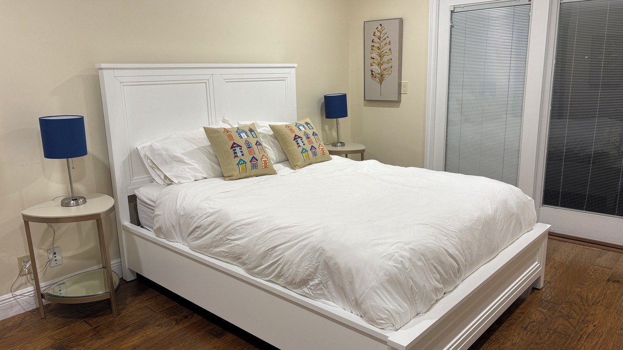 Photo of Bedroom in The Cove