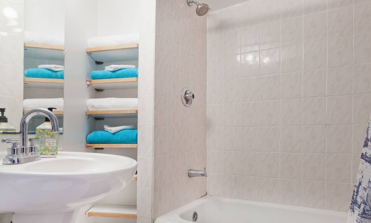 Photo of Bathroom in West End