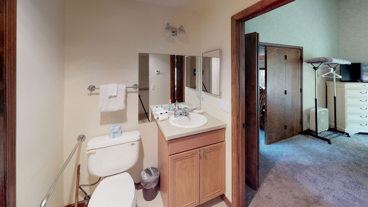 Photo of Bathroom in Harbor Springs