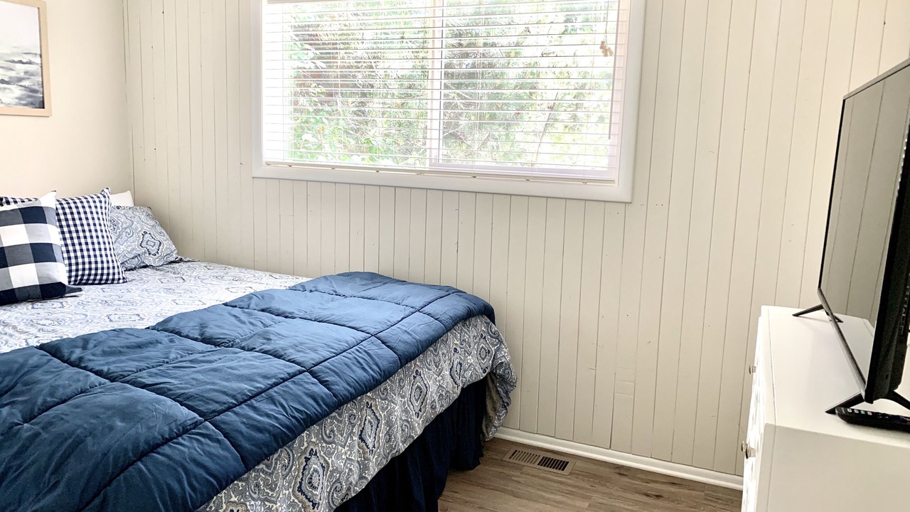 Photo of Bedroom in Eagle