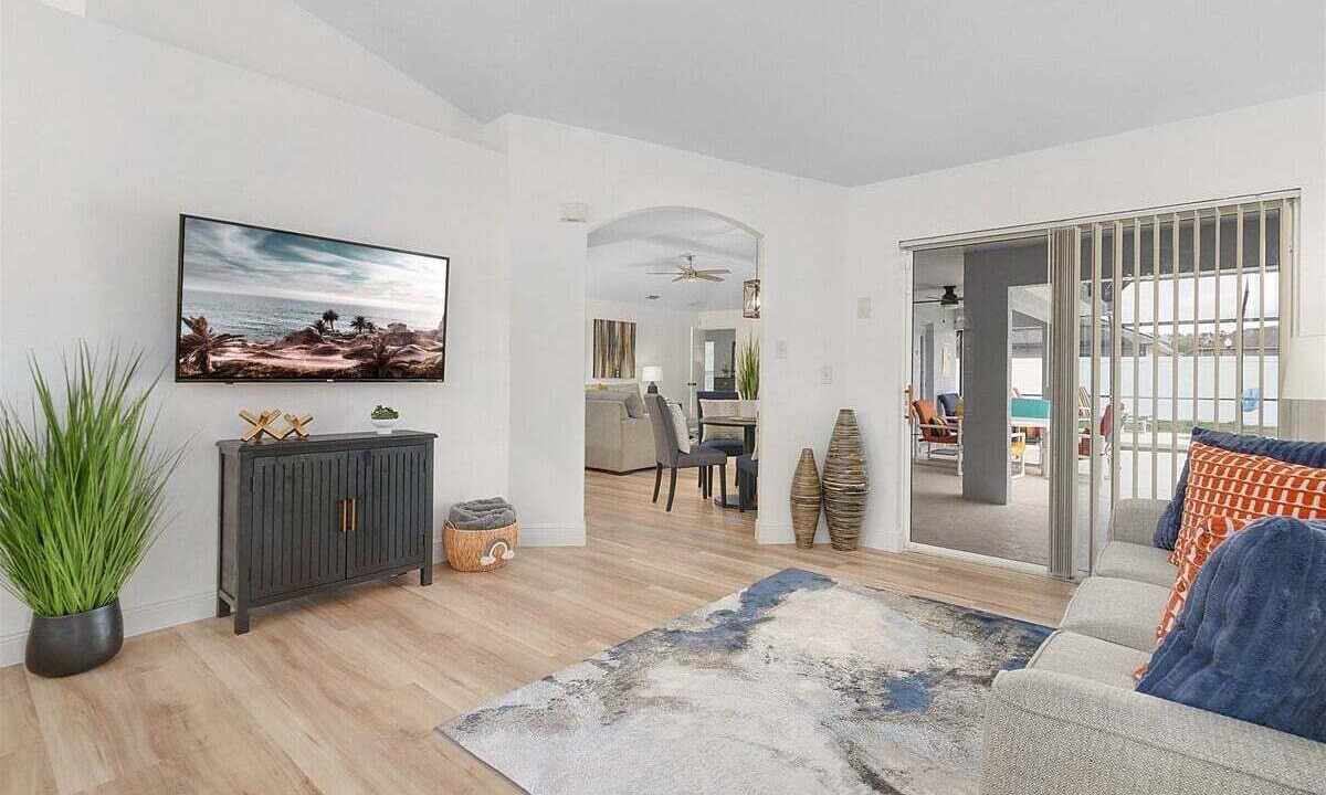 Photo of Livingroom in Tuscan Ridge