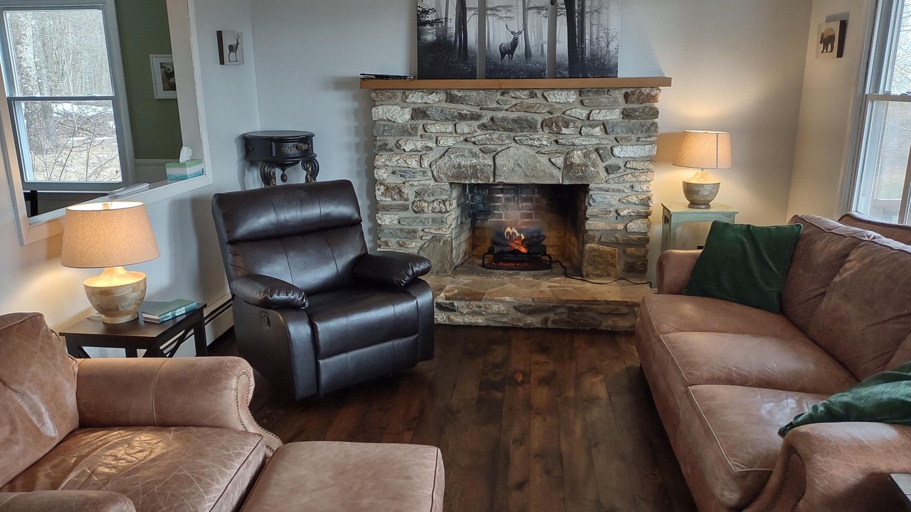 Photo of Livingroom in Deep Gap