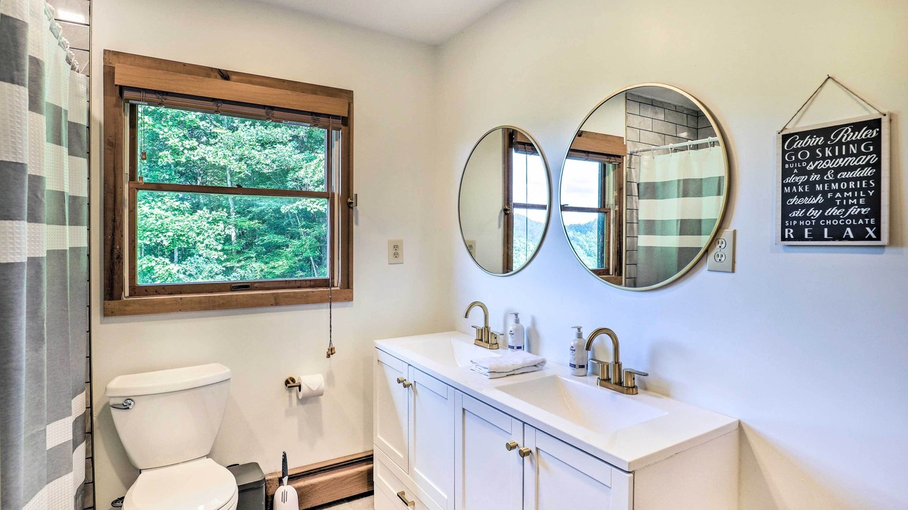 Photo of Bathroom in Burnsville