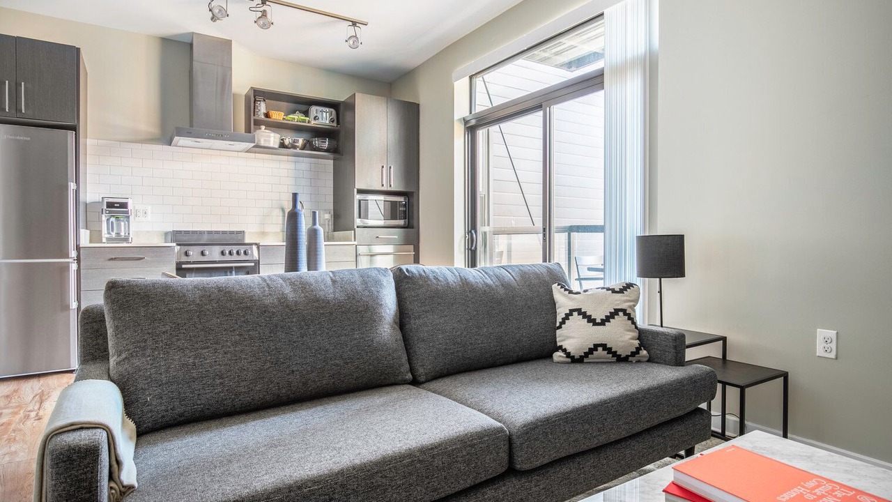 Photo of Livingroom in Mount Vernon Triangle