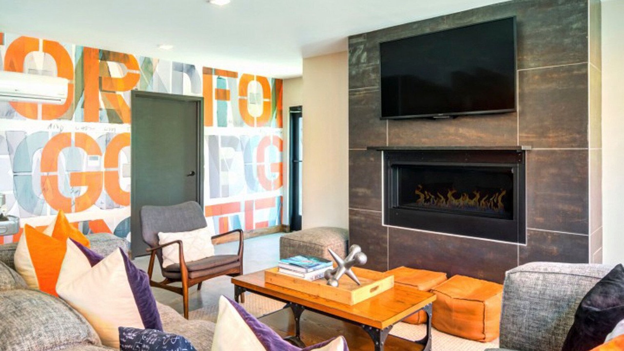 Photo of Livingroom in Mount Vernon Triangle