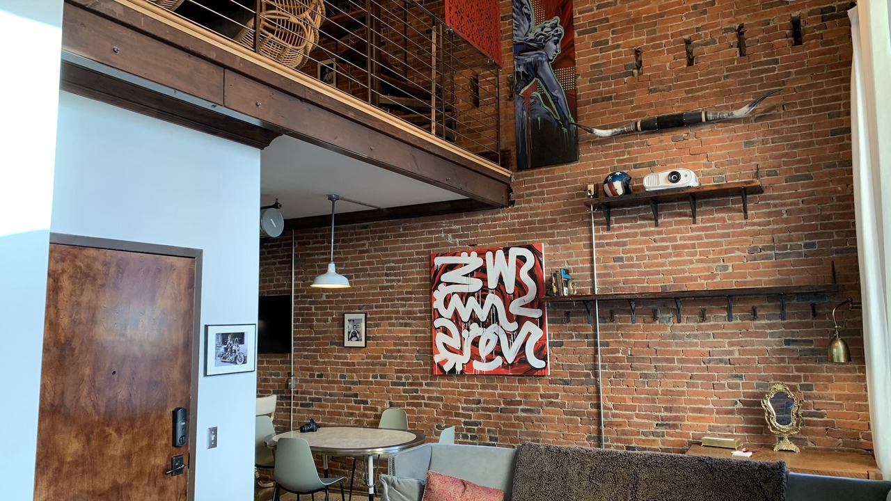 Photo of Livingroom in Arts District