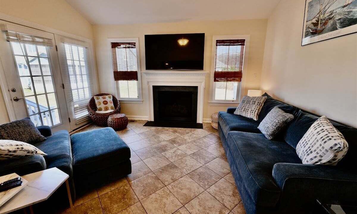 Photo of Livingroom in The Commons