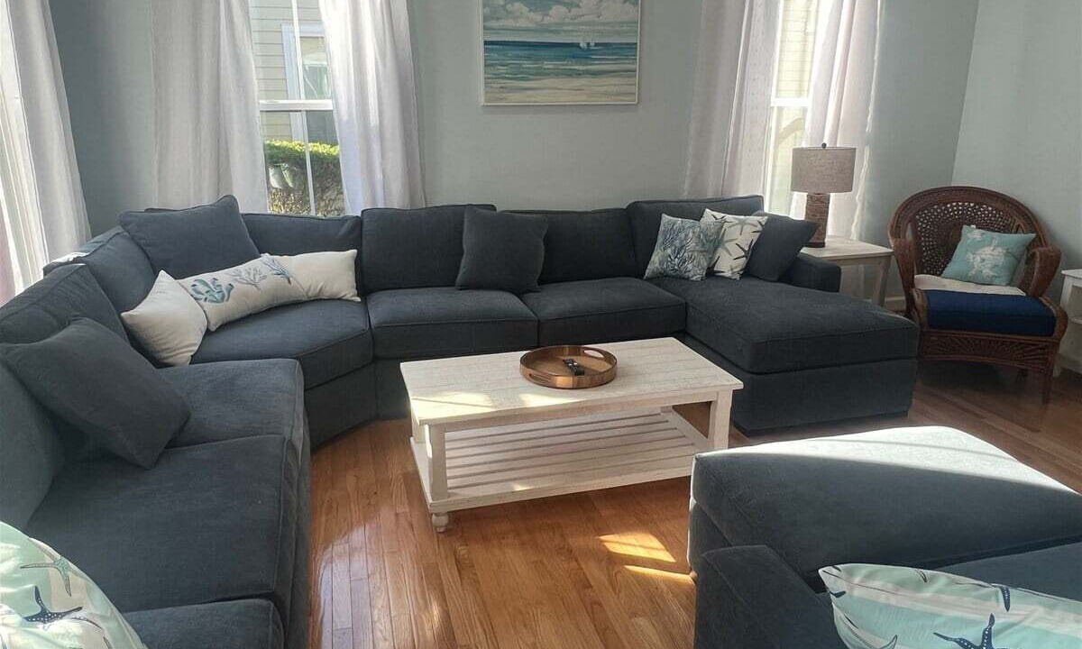 Photo of Livingroom in The Commons