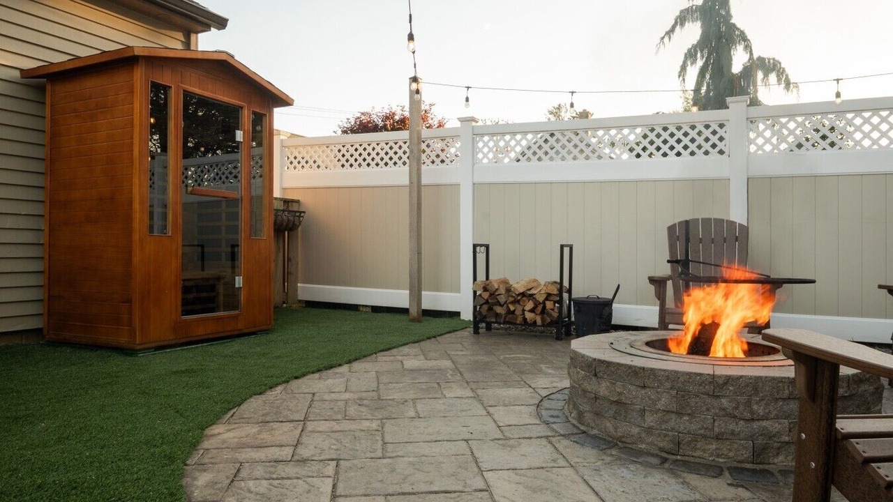 Photo of Patio Balcony in Intercourse