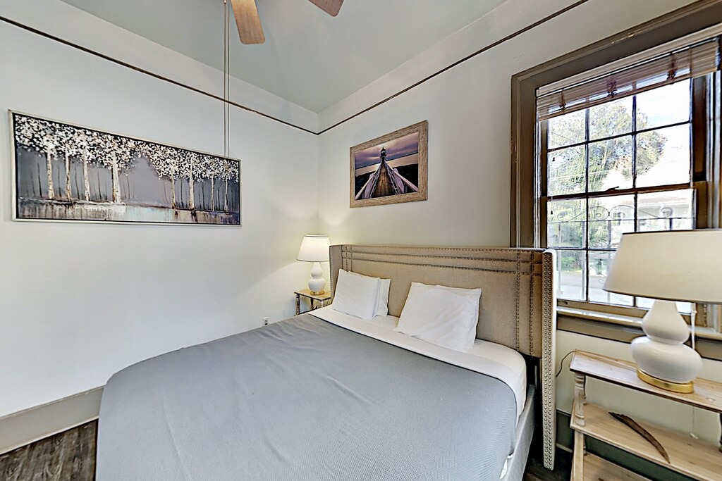 Photo of Bedroom in Thomas Square
