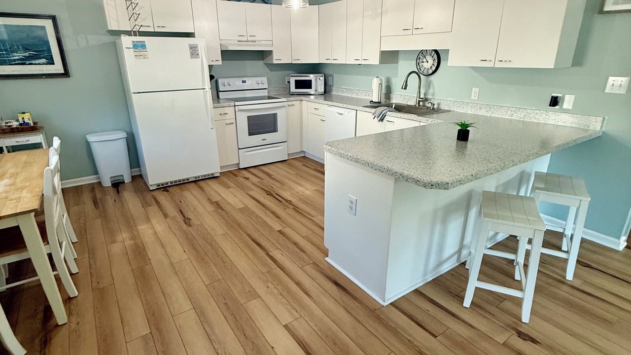 Photo of Kitchen in Emerald Isle