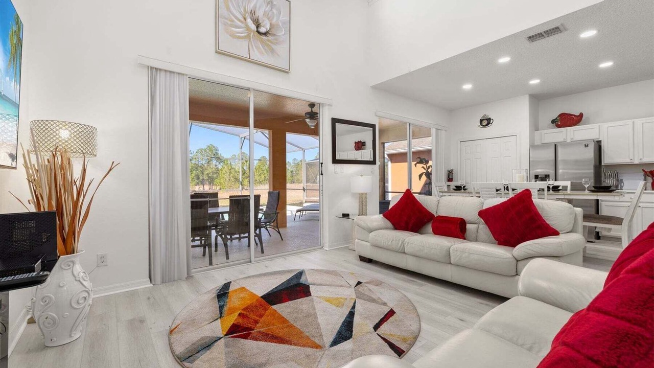 Photo of Livingroom in Watersong