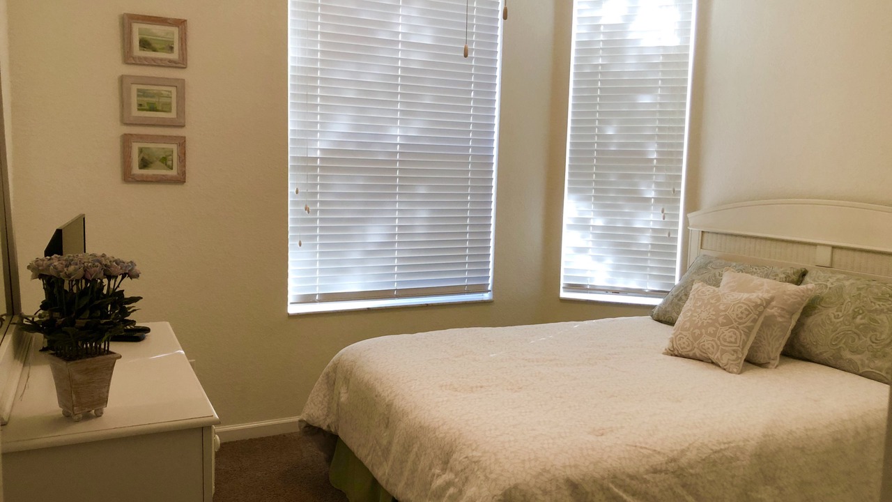 Photo of Bedroom in Windsor Palms