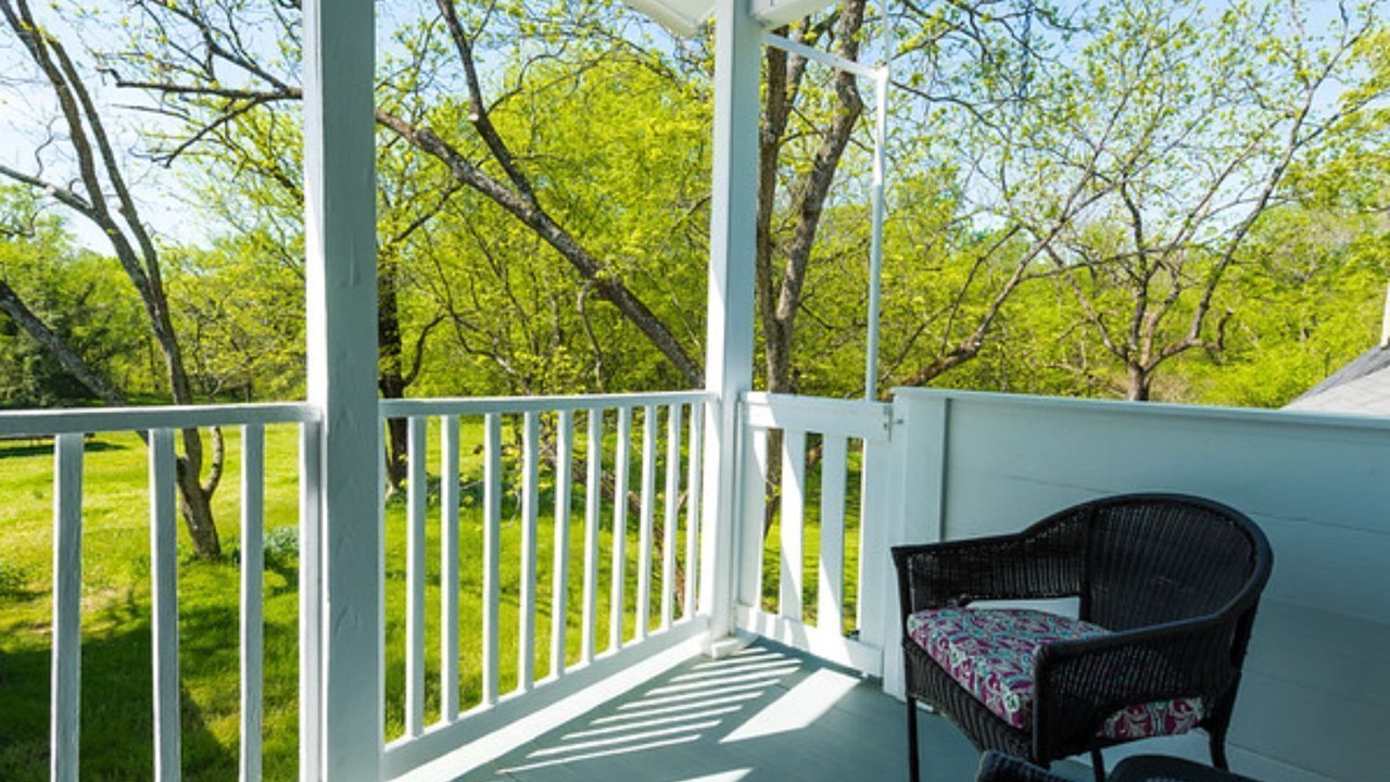 Photo of Patio Balcony in Alton